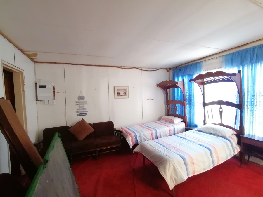 7 Bedroom Property for Sale in Stilfontein North West